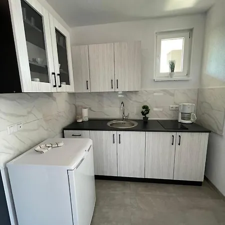 Ammirevole Ravne Visoko