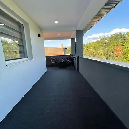 Ammirevole Ravne Lejlighed